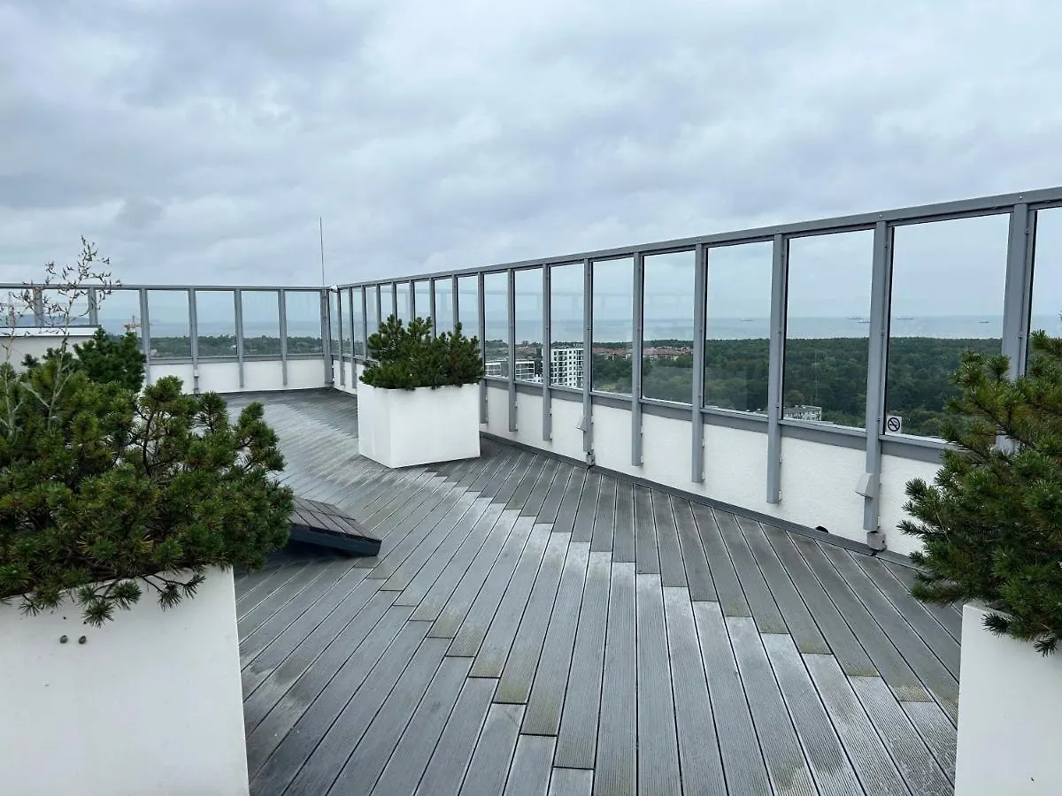 4 Oceany By Grand Apartments 格但斯克